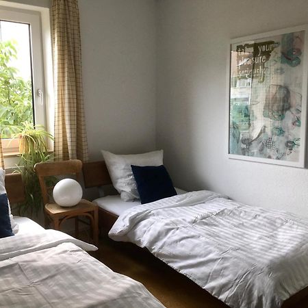 Design+Bodenseesicht=Zuhause Blau マルクドルフ エクステリア 写真
