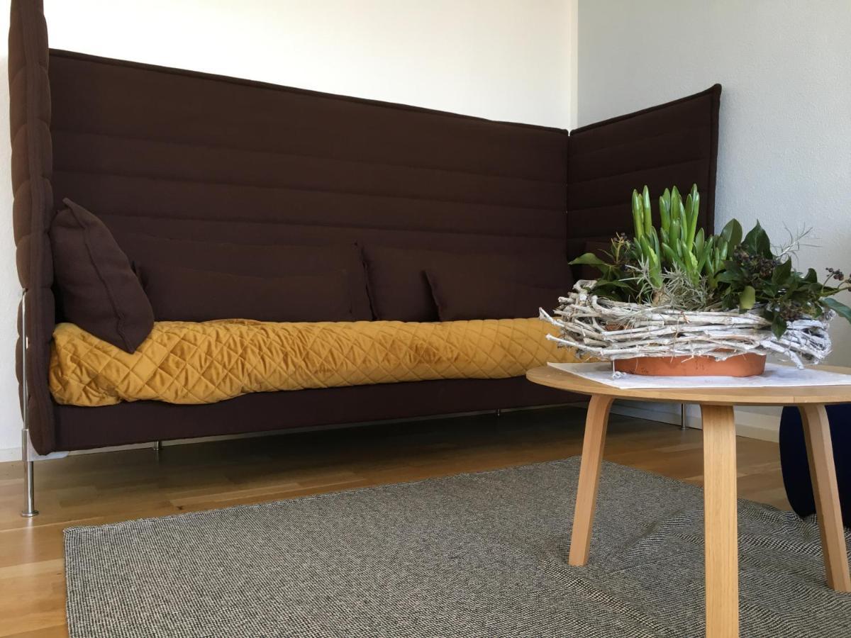 Design+Bodenseesicht=Zuhause Blau マルクドルフ エクステリア 写真